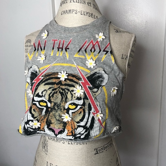 Electric ⚡️ Racerback Crop Top - Picture 3 of 5